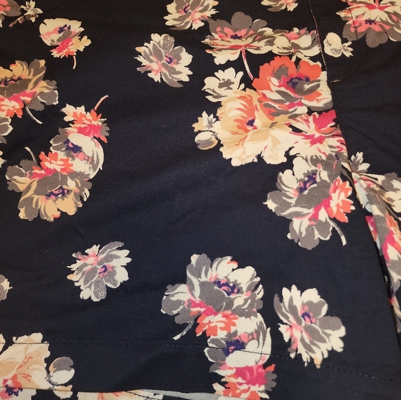 Lee navy floral midrise Lee shorts 16 - Picture 2 of 5